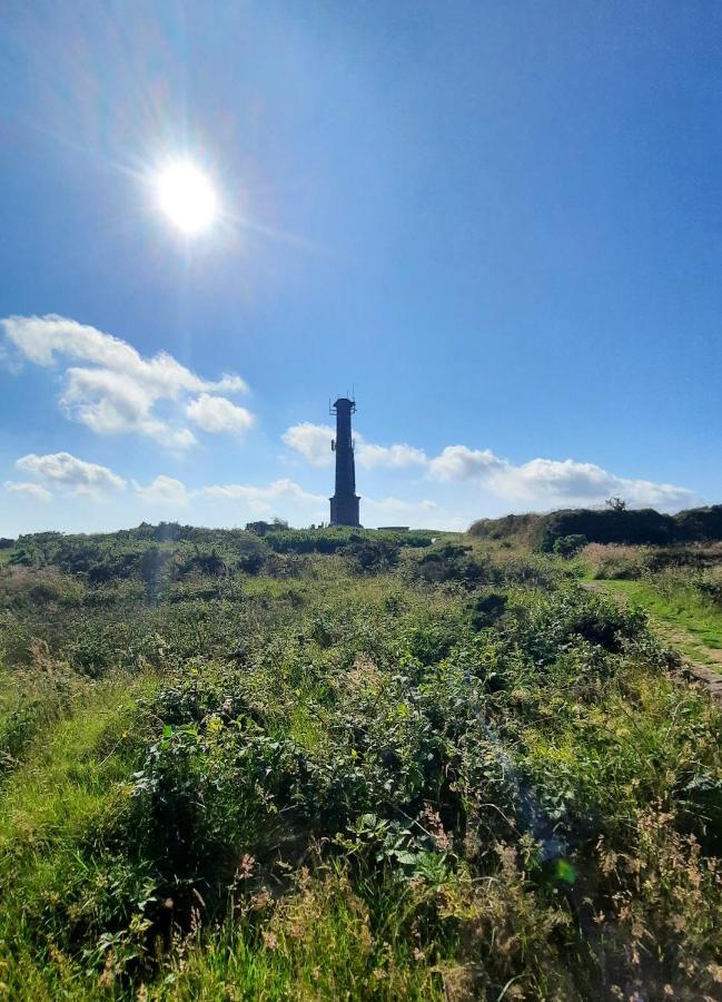 Summit Camping Kit Hill Cornwall Panoramic Views Grass Pitch From 15Pn Or Bella Bell Tent 75Pn Callington Экстерьер фото