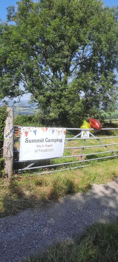 Summit Camping Kit Hill Cornwall Panoramic Views Grass Pitch From 15Pn Or Bella Bell Tent 75Pn Callington Экстерьер фото