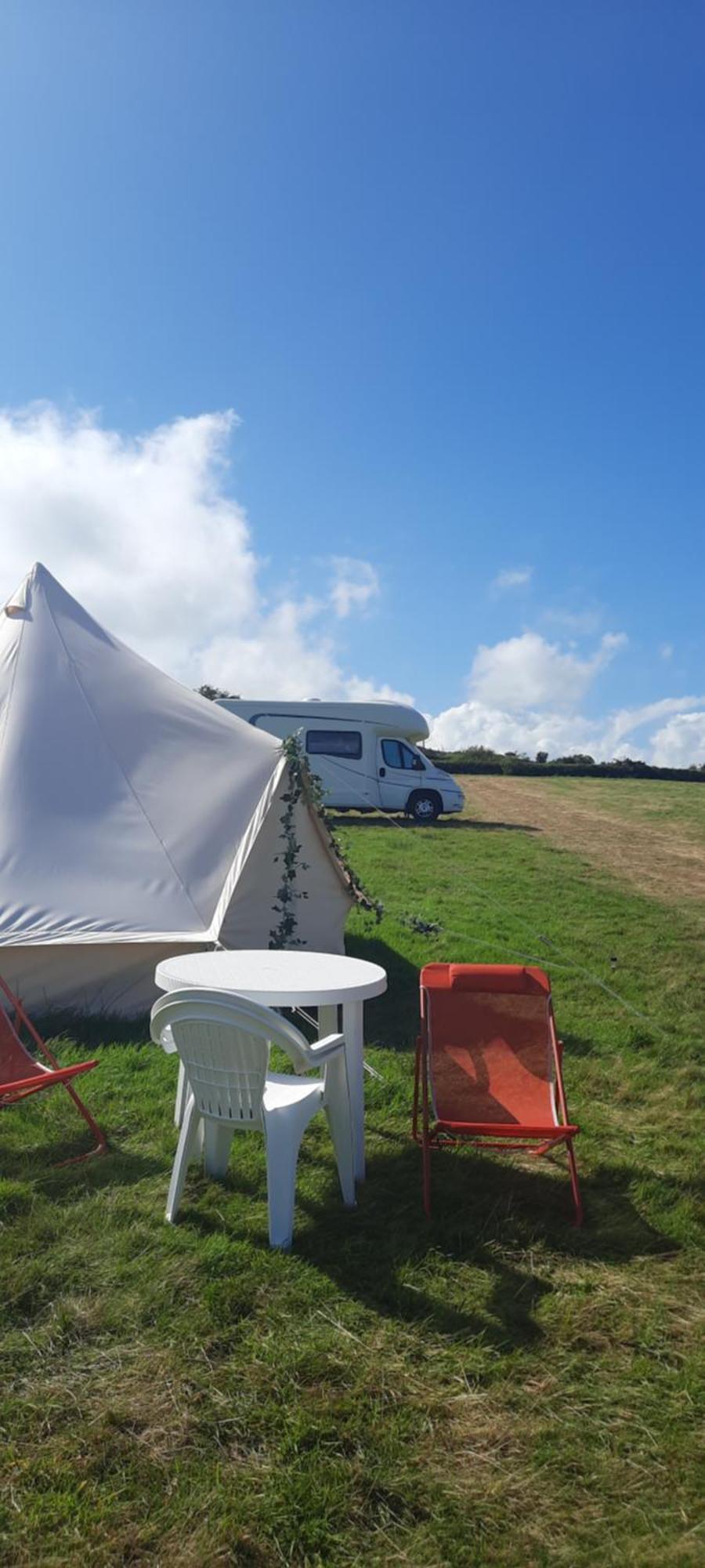 Summit Camping Kit Hill Cornwall Panoramic Views Grass Pitch From 15Pn Or Bella Bell Tent 75Pn Callington Экстерьер фото